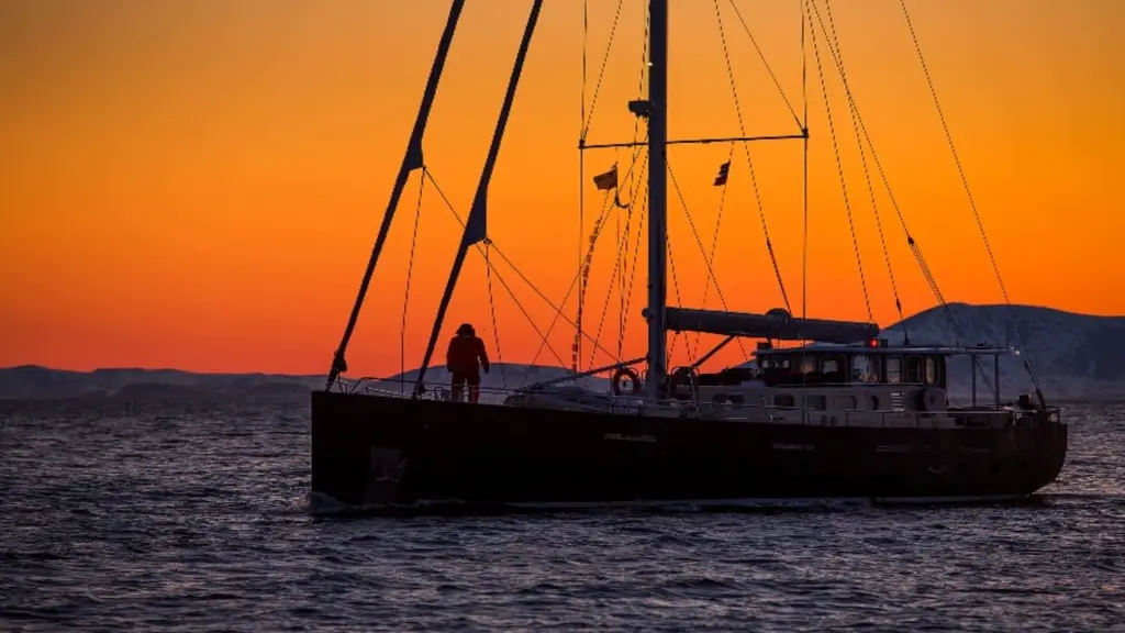 Sailboat sunset.webp