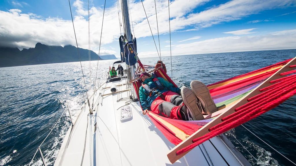 lofoten sailing holidays.webp