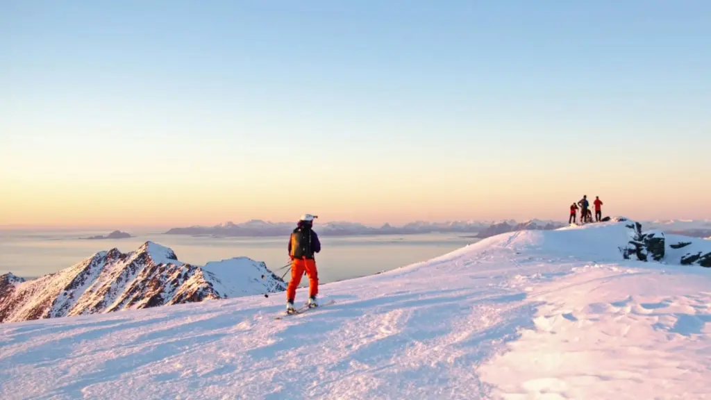 Lofoten sea skiing.webp