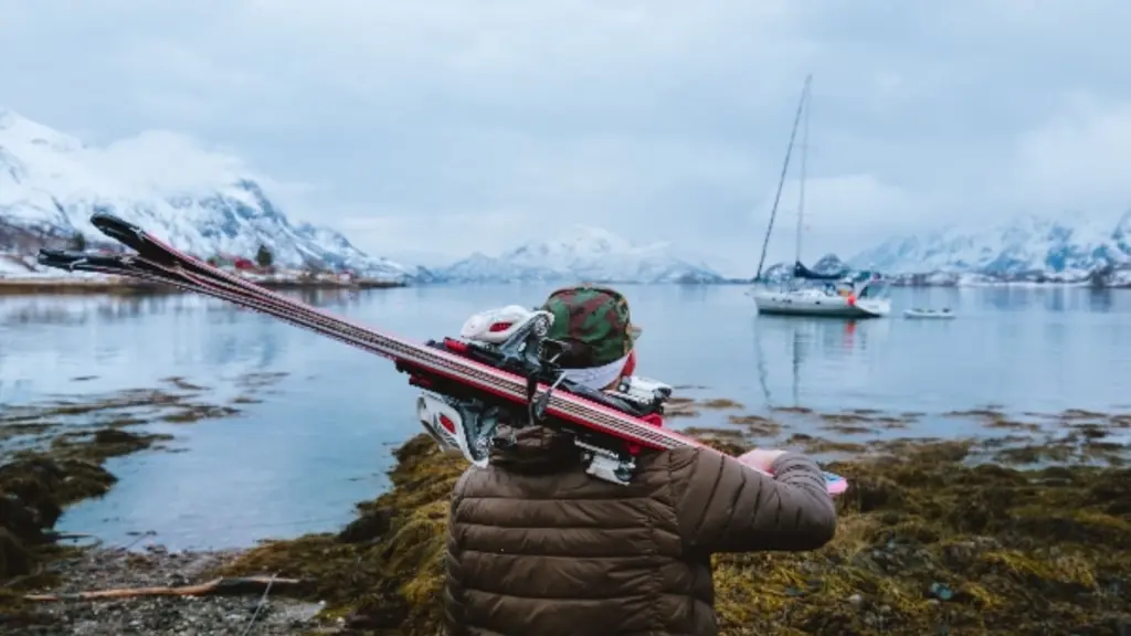 ski from the beach.webp