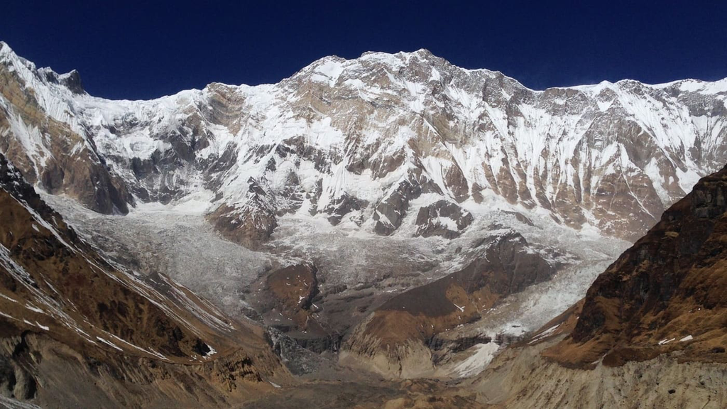 annapurna mountain view.webp
