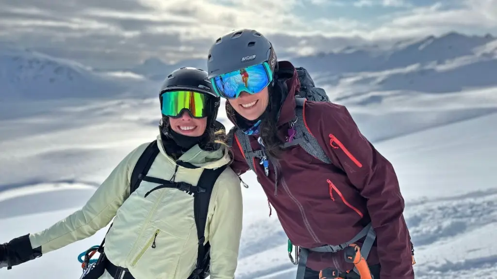 svalbard arctic skiing.webp