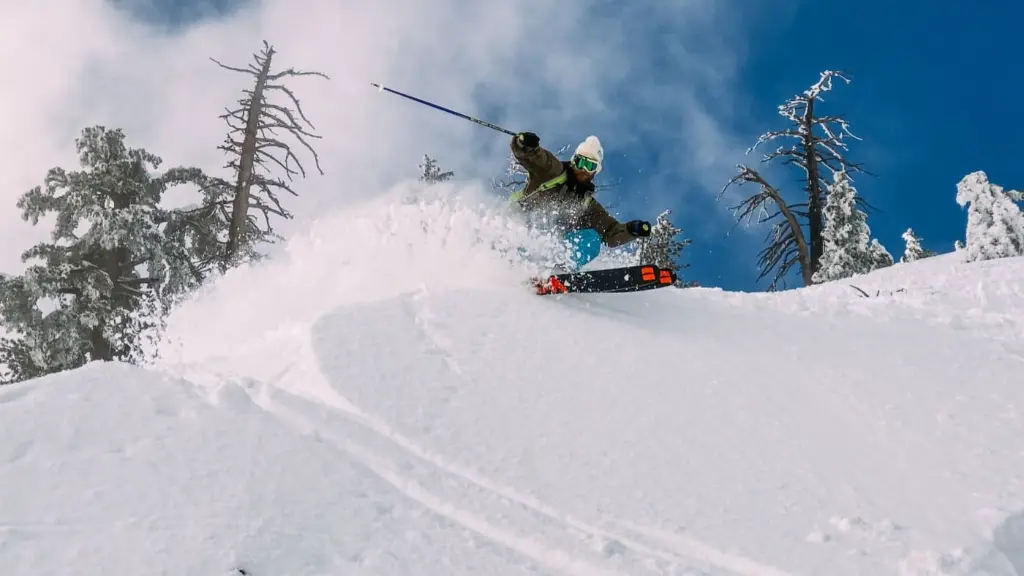 Freeride skiing Georgia.webp