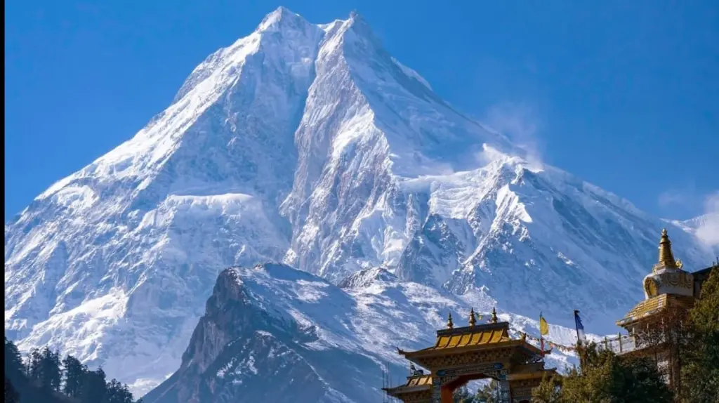 MANASLU VIEW.webp